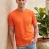Men's regular fit casual t-shirt with round neckline, short sleeves and comfortable construction for versatile everyday outfits.
