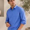 Smart casual shirt with button front, long sleeves and classic collar, ideal for everyday styling, outings and office wear.