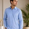 Smart casual shirt with button front, long sleeves and classic collar, ideal for everyday styling, outings and office wear.