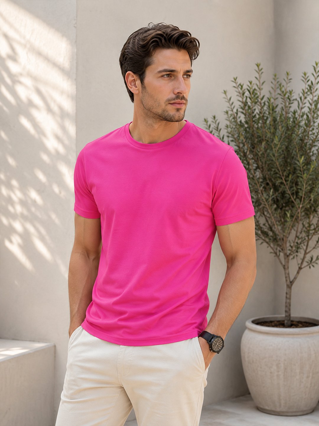 Men's basic crew neck t-shirt with short sleeves, regular fit and comfortable styling for everyday casual occasions.