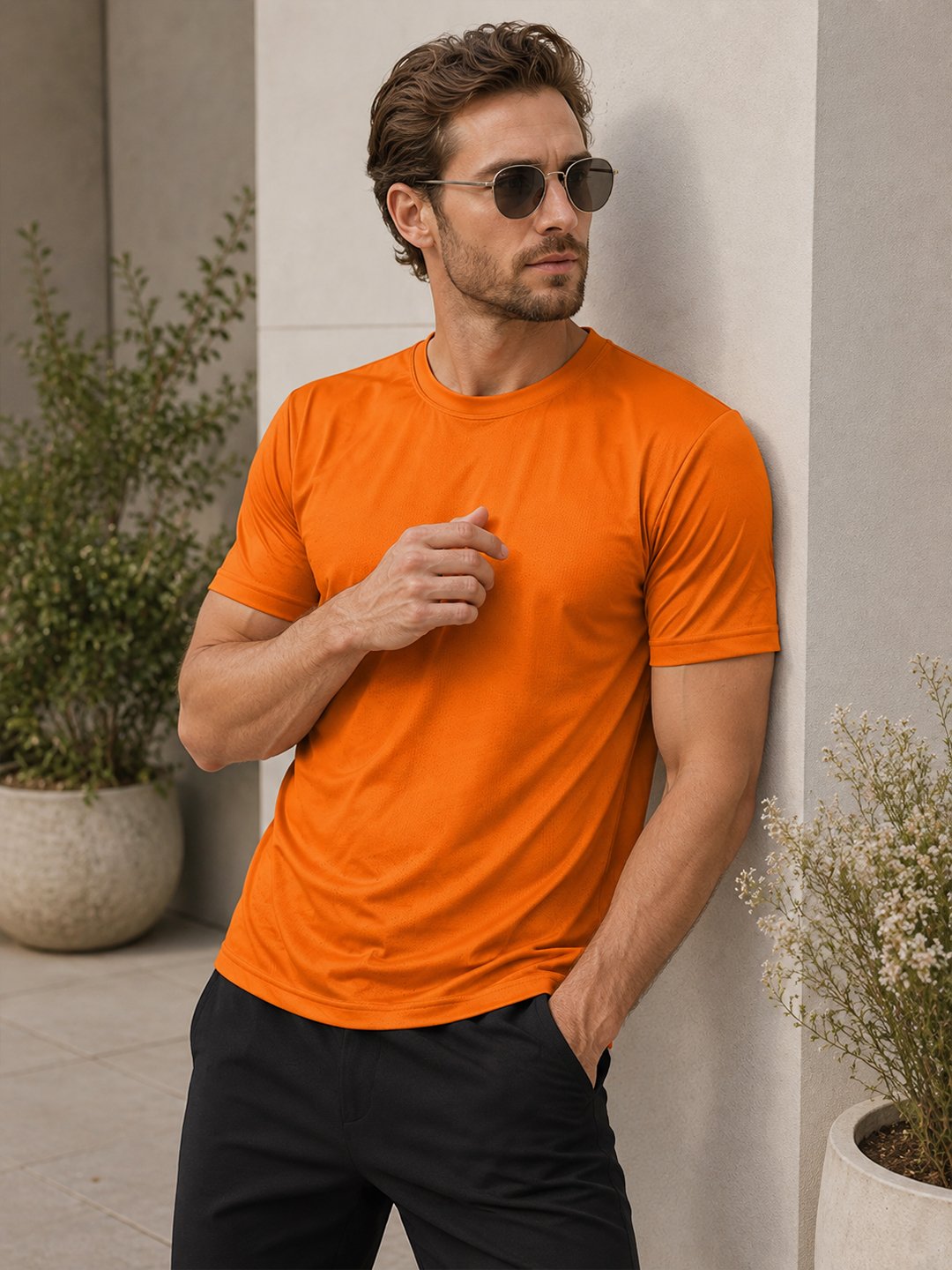 Everyday wear t-shirt with short sleeves and round neckline, offering comfortable styling for casual occasions and outings.