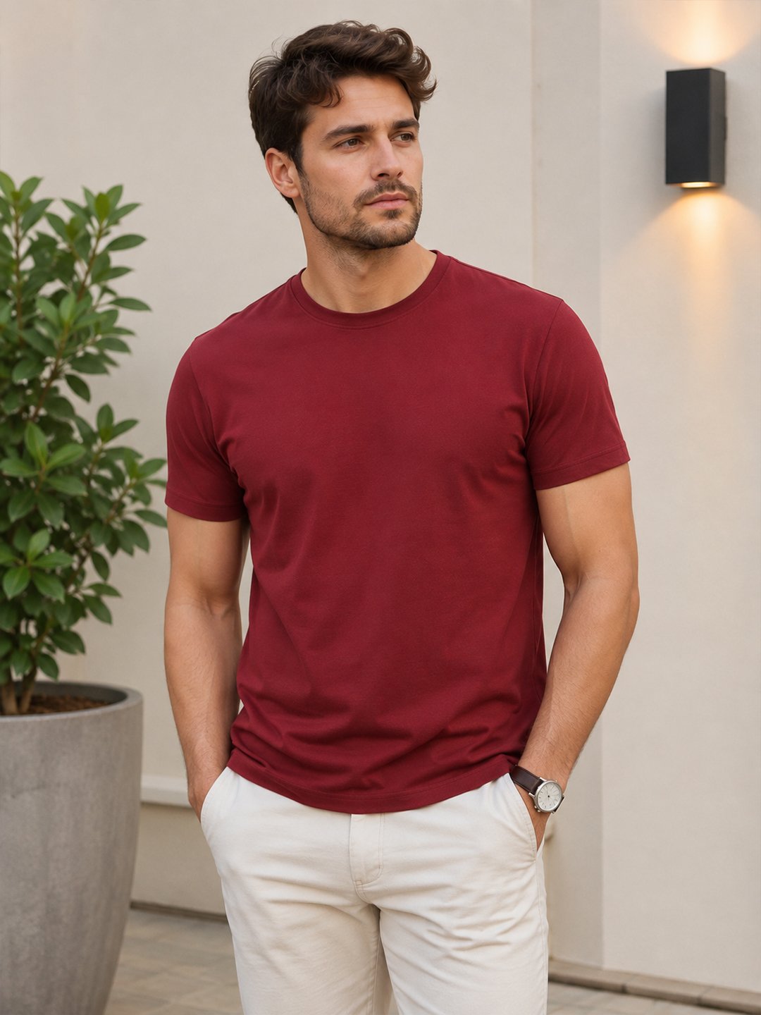 Regular fit casual t-shirt with short sleeves and simple neckline, perfect for creating relaxed everyday fashion outfits.