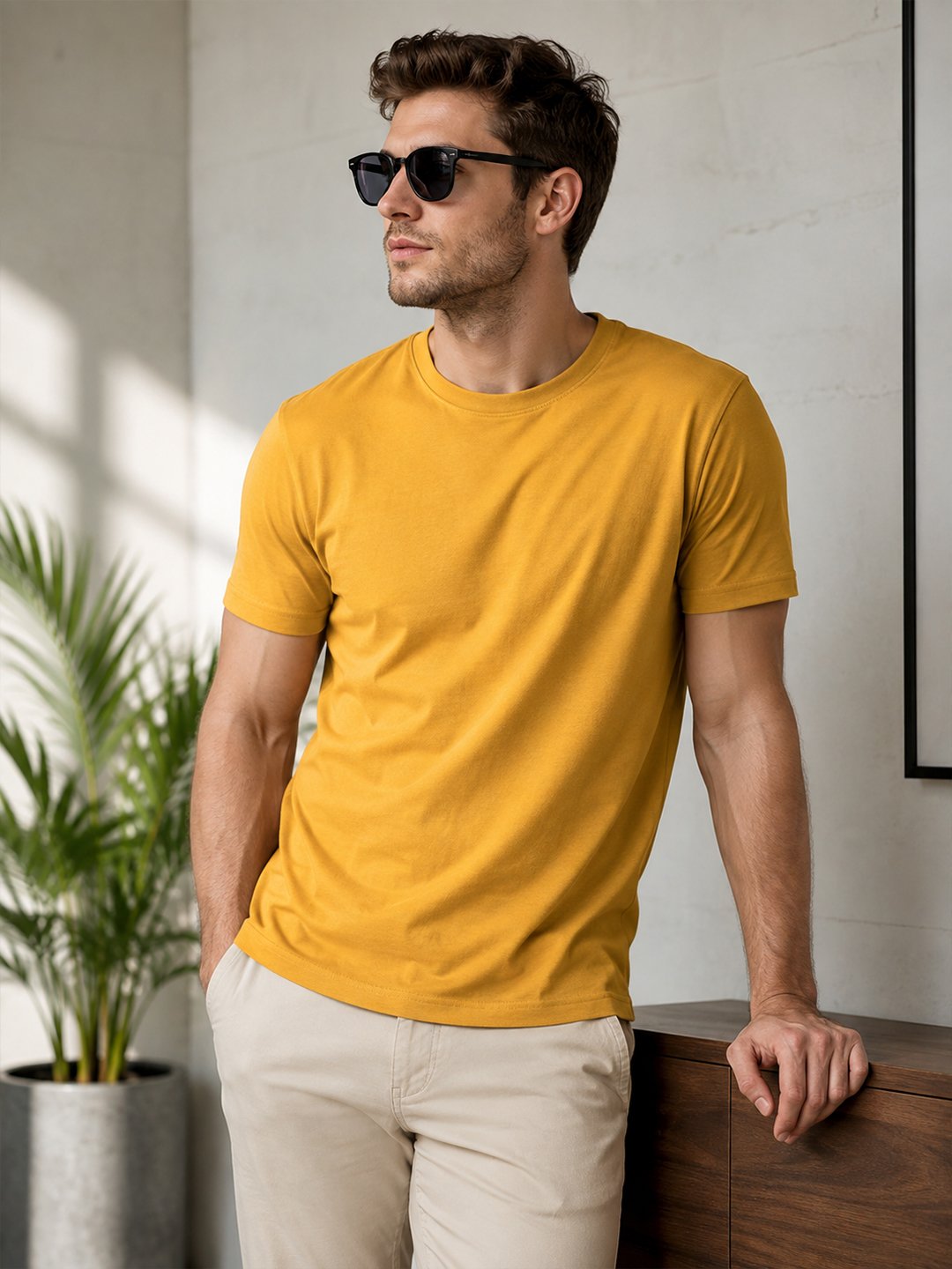 Regular fit casual t-shirt with short sleeves and simple neckline, perfect for creating relaxed everyday fashion outfits.
